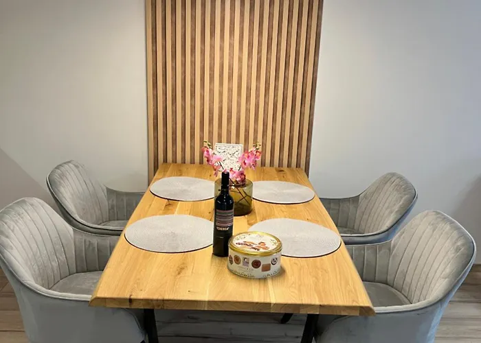 Midnightblue Banszko